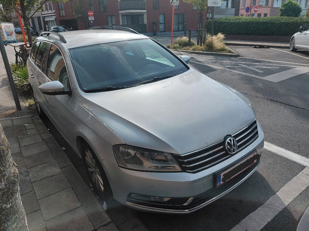 Voiture, Autos, Achat, Boîte manuelle, Noir, 5 portes