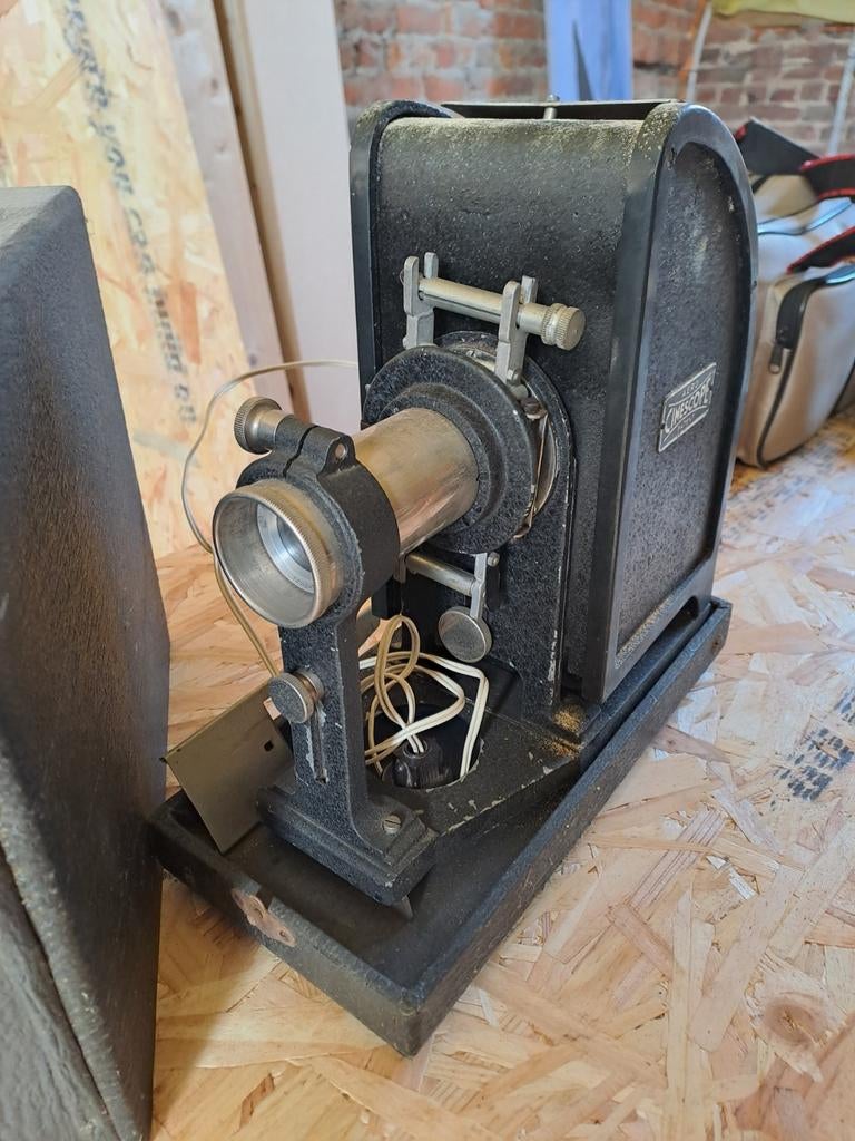 Aero cinescope, Ophalen