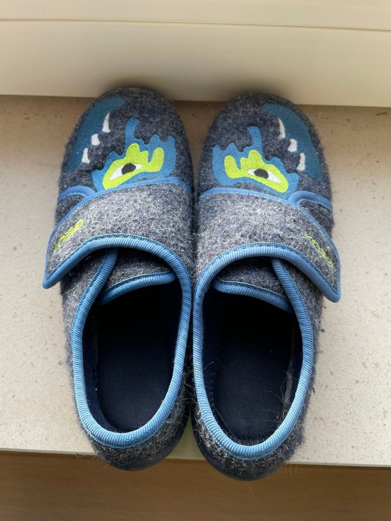 Pantoffels Geox maat 30, Garçon, Enlèvement ou Envoi, Autres types, Geox
