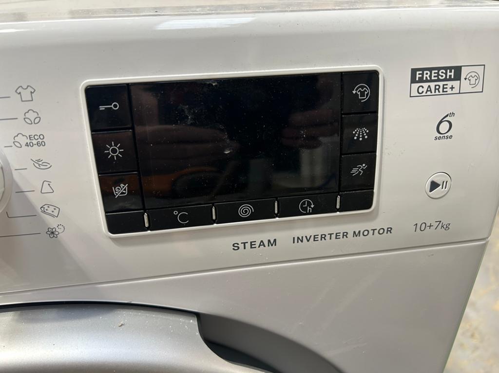 Wasmachine, droogkast in 1 toestel, Elektronische apparatuur, Wasmachines, Ophalen, Zo goed als nieuw