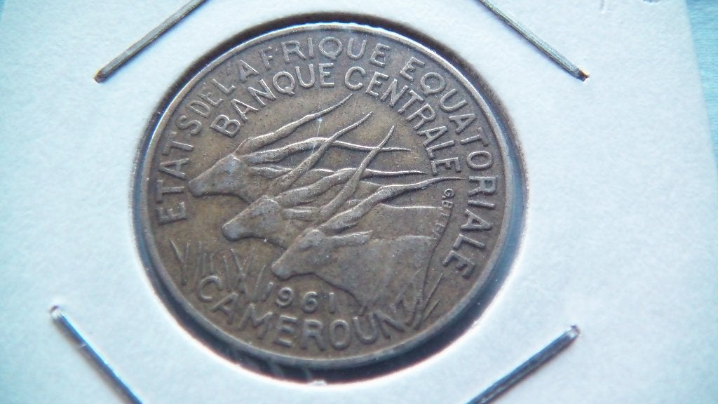 cameroun 10 francs 1961, Enlèvement