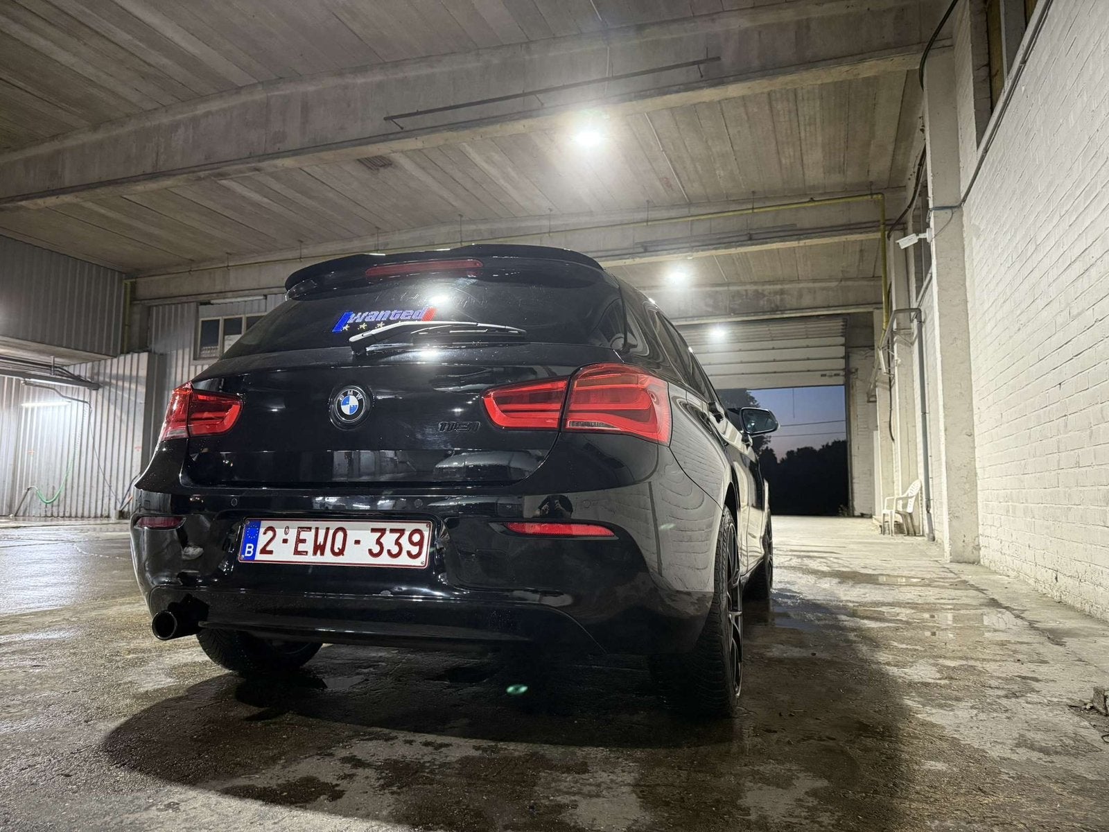 Bmw 1 serie 116i LCI facelift 2015, Auto's, Parkeerassistent, Zwart, Particulier, 3500 kg