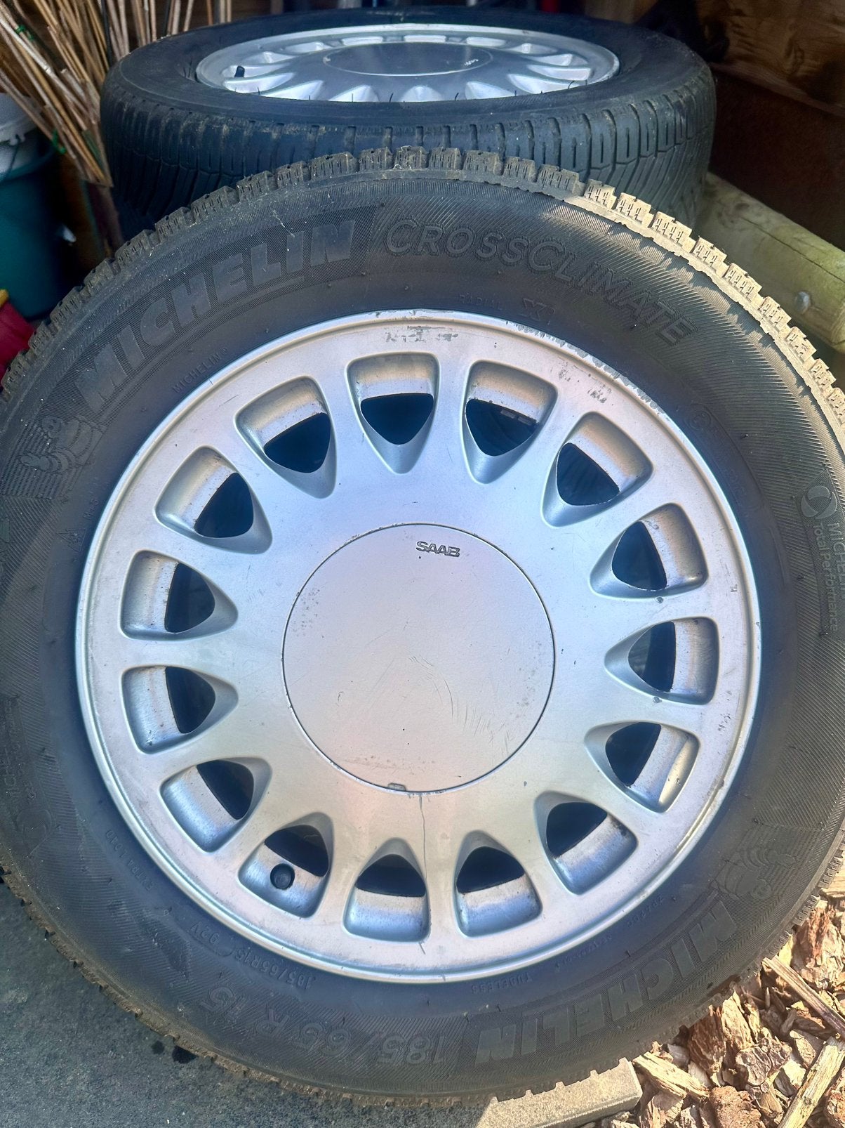 Saab velgen + Michelin Crossclimate, Autos : Pièces & Accessoires, Pneus & Jantes, Enlèvement, Jante(s)