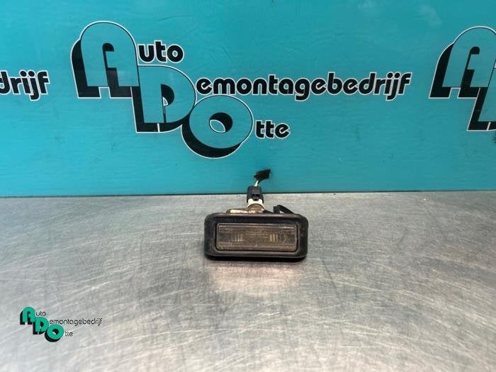 Eclairage immatriculation d'un Citroen Jumpy (Jumpy 06-), -, 3 mois de garantie, Utilisé, -