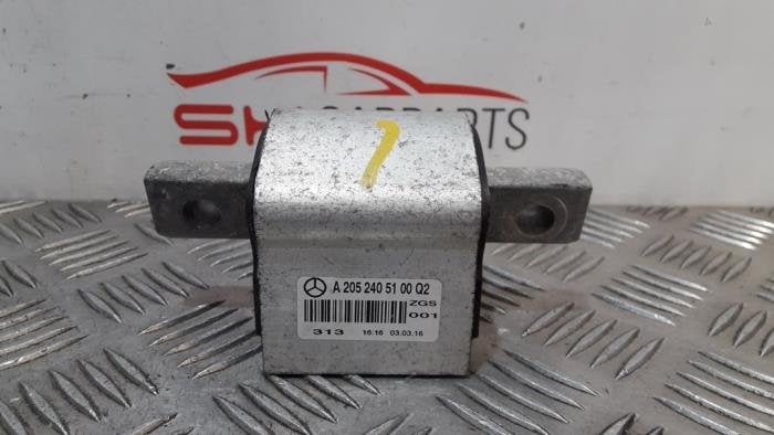 Support boîte de vitesse d'un Mercedes C-Klasse, 3 mois de garantie, Utilisé, -, -