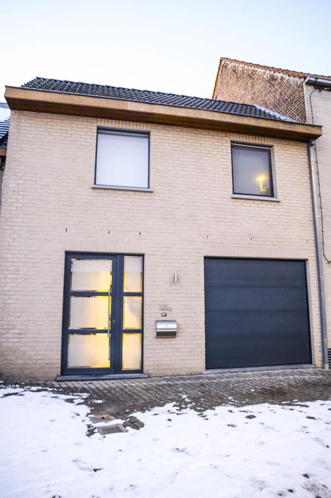 Huis te koop in  Geraardsbergen, Immo, Appartementen en Studio's te huur