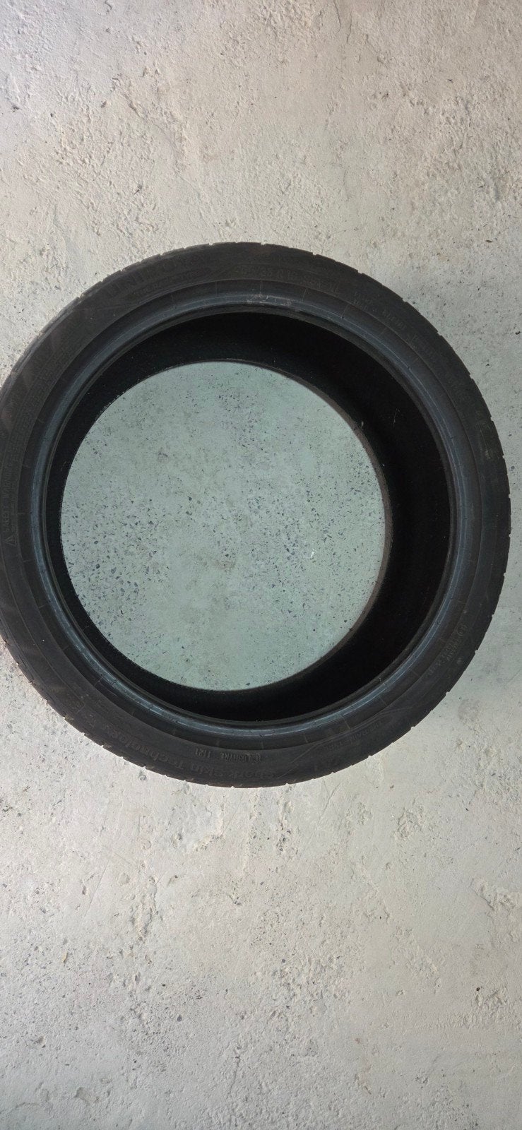 2 pneus 255/35/19, Autos : Pièces & Accessoires, Enlèvement, Pneu(s)