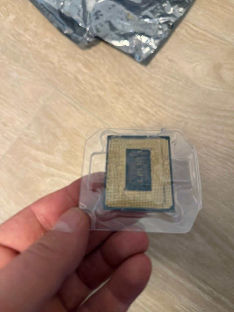 Intel Core i9-12900 (non-K, LGA1700), Computers en Software, Processors, Gebruikt, 4 Ghz of meer, Ophalen of Verzenden