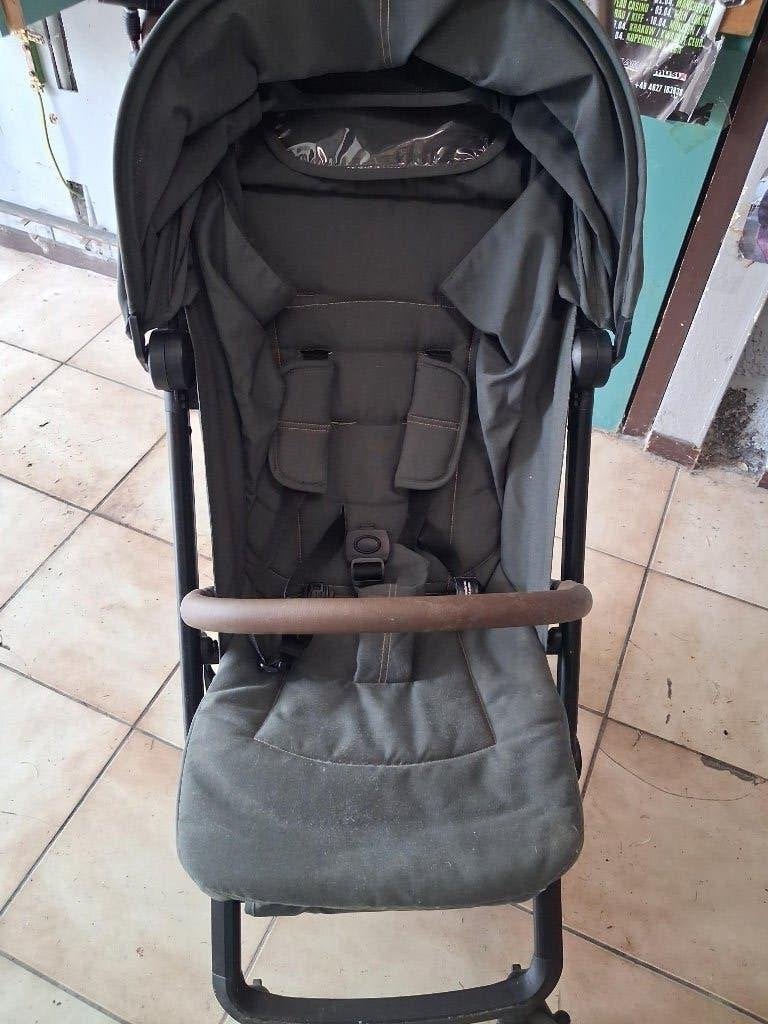 Qute buggy groen, Kinderen en Baby's, Buggy's, Ophalen, Gebruikt, Overige merken, Zonnekap