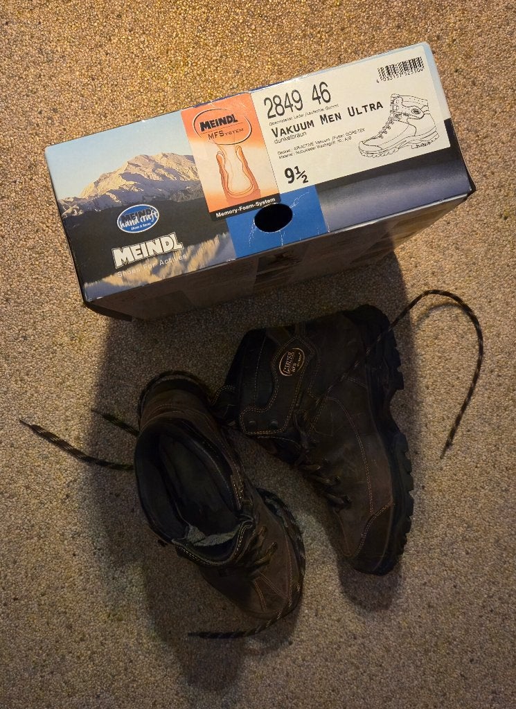 Meindl bergschoenen met inlegzolen(44), Ophalen of Verzenden, Gebruikt, Schoenen