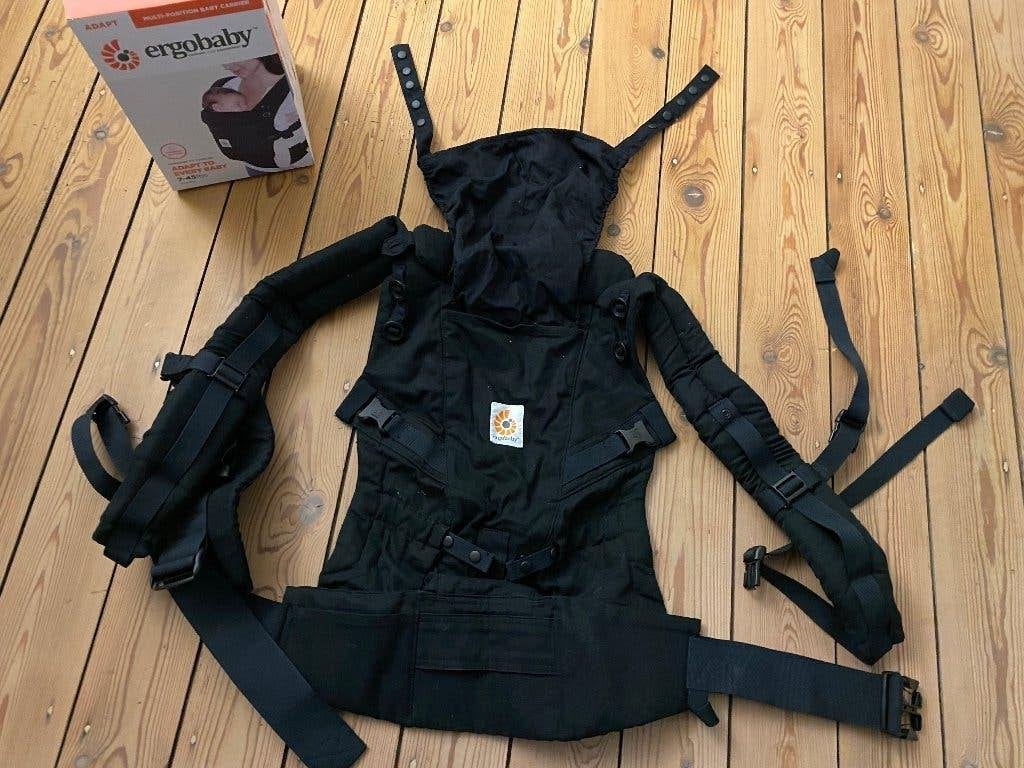 Draagzak Ergobaby adapt carrier zwart, Kinderen en Baby's, Overige merken, Ophalen of Verzenden, Zo goed als nieuw, Buik