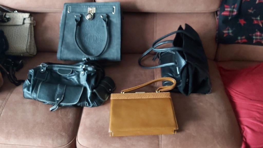 Handtas, schoudertas, shopper,..., Enlèvement ou Envoi, Autres couleurs, Sac à main