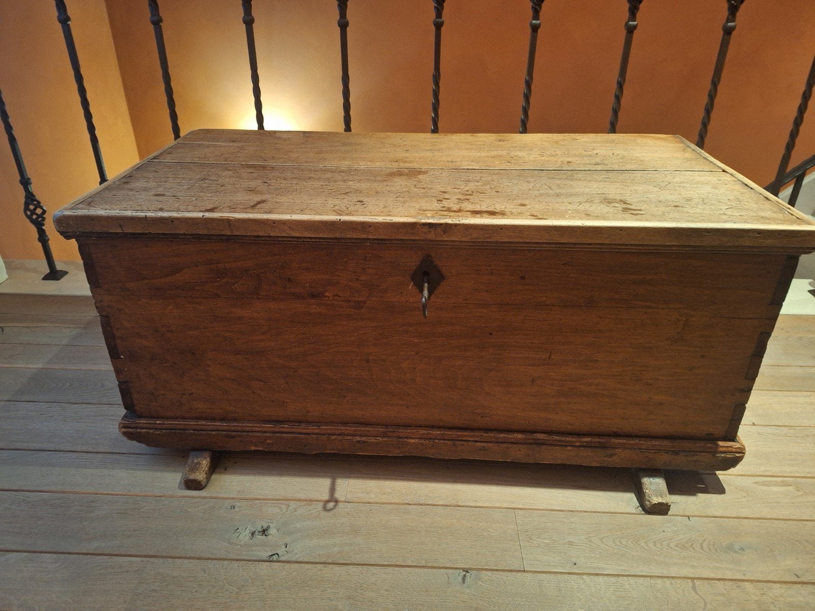 antieke grenen kist, Maison & Meubles, Accessoires pour la Maison | Coffres, 100 à 150 cm, Enlèvement, Utilisé, 50 à 75 cm