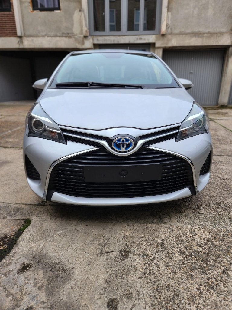 Toyota Yaris HYBRIDE 7.2017 72000 KM 1 HAND  Automat .Camera, Autos, Argent ou Gris, Achat, 5 portes, Berline