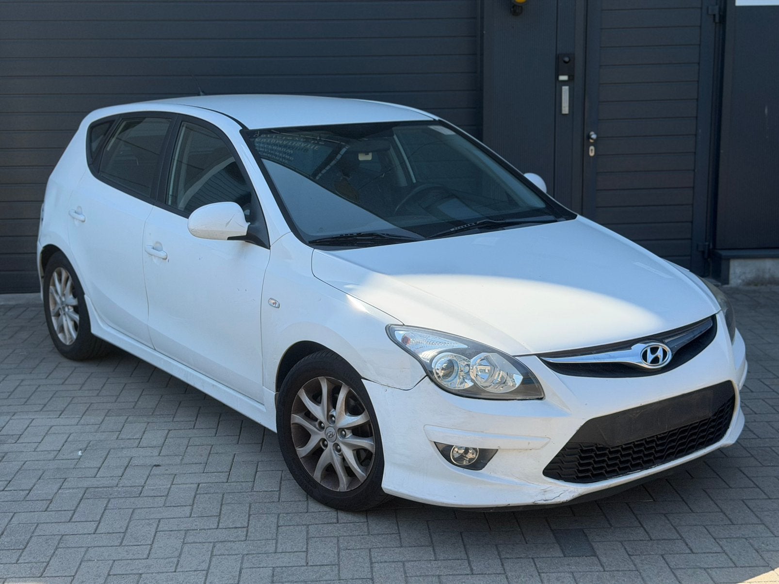 Hyundai i30 1.6crdi start en rijd goed Euro5, Autos, Euro 5, Achat, Boîte manuelle, 5 portes