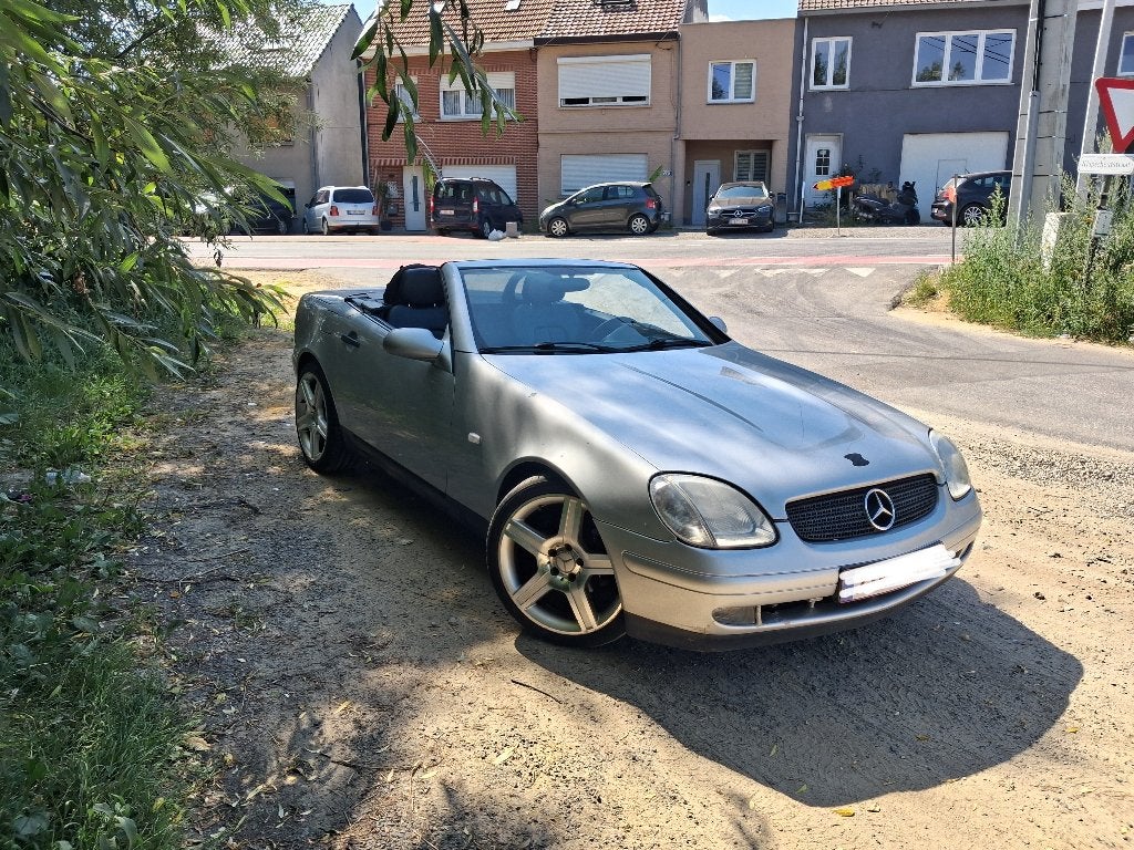 Mercedes slk 2.0 essence, Autos, Achat, Entreprise, SLK, Essence