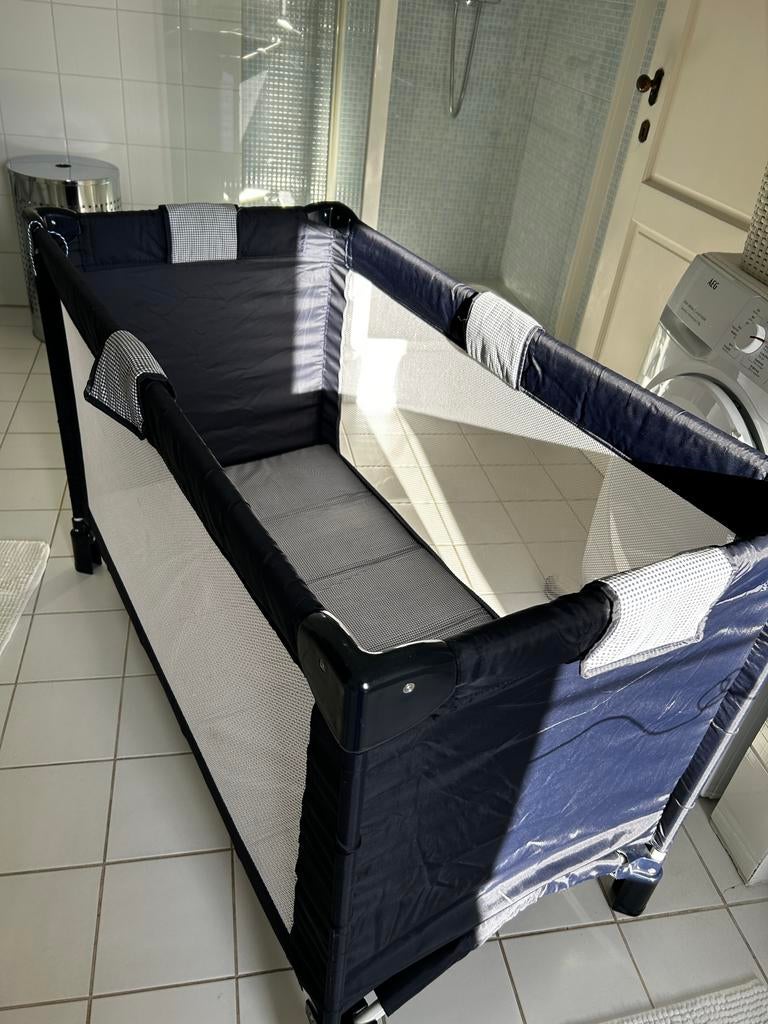 Reisbedje met extra matras, Ophalen, Gebruikt, Reisbedje