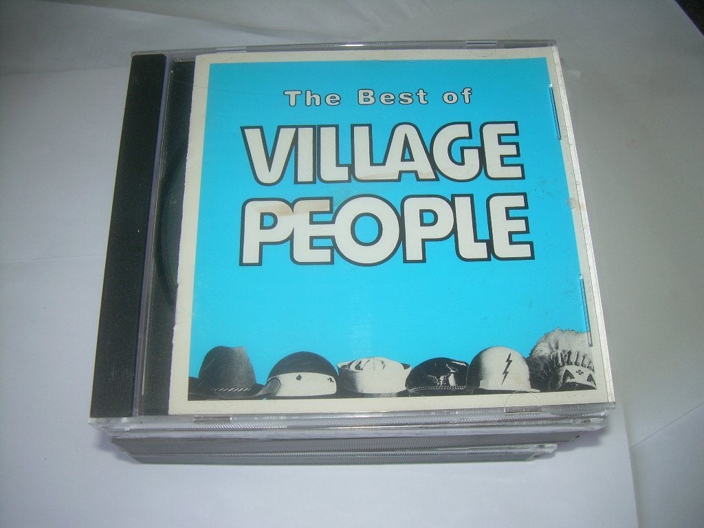 CD - VILLAGE PEOPLE - THE BEST OF, Enlèvement ou Envoi, Premier pressage, Comme neuf, Compilation