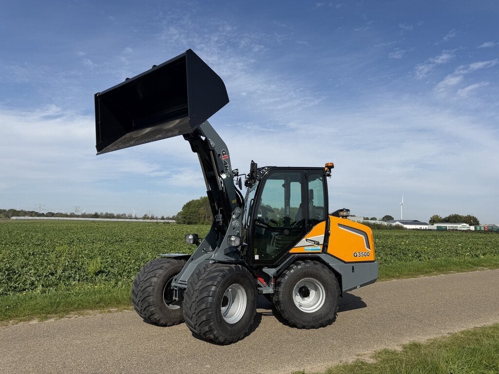 Giant G3500 shovel 2026 77 uur DEMO €899 LEASE, Tobroco, Info@tobroco.nl, Sprendlingenstraat 57
5061 KM  Oisterwijk, Wiellader of Shovel