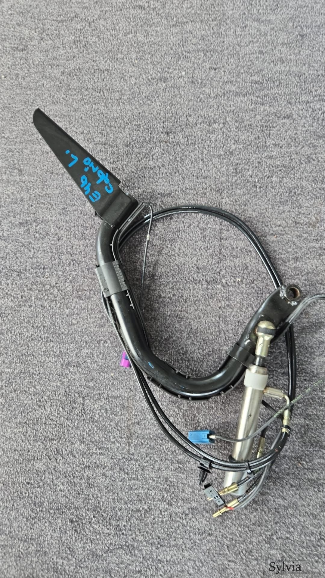 Hydraulische cilinder + beugel past links cabrio dak BMW E46, Auto-onderdelen, Gebruikt, -, -, Ophalen of Verzenden