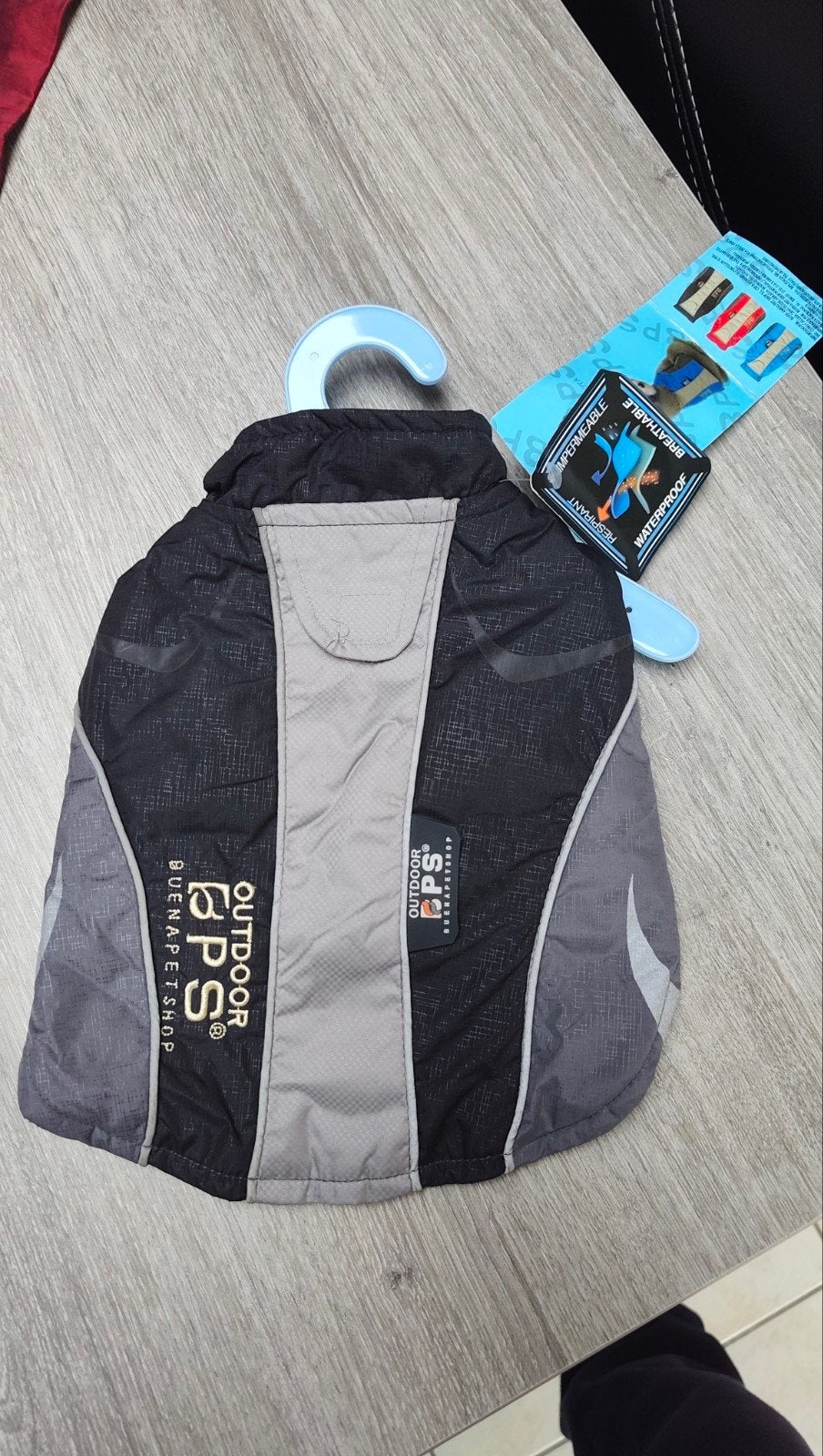 Manteau pour chien de la marque BPS, neuf jamais utilisé., Animaux & Accessoires, Enlèvement, Neuf, Manteau pour chien, M
