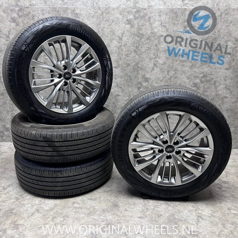 18 inch originele  Vignale velgen + zomerbanden Ford Kuga MK, Gebruikt, -, -, Banden en Velgen