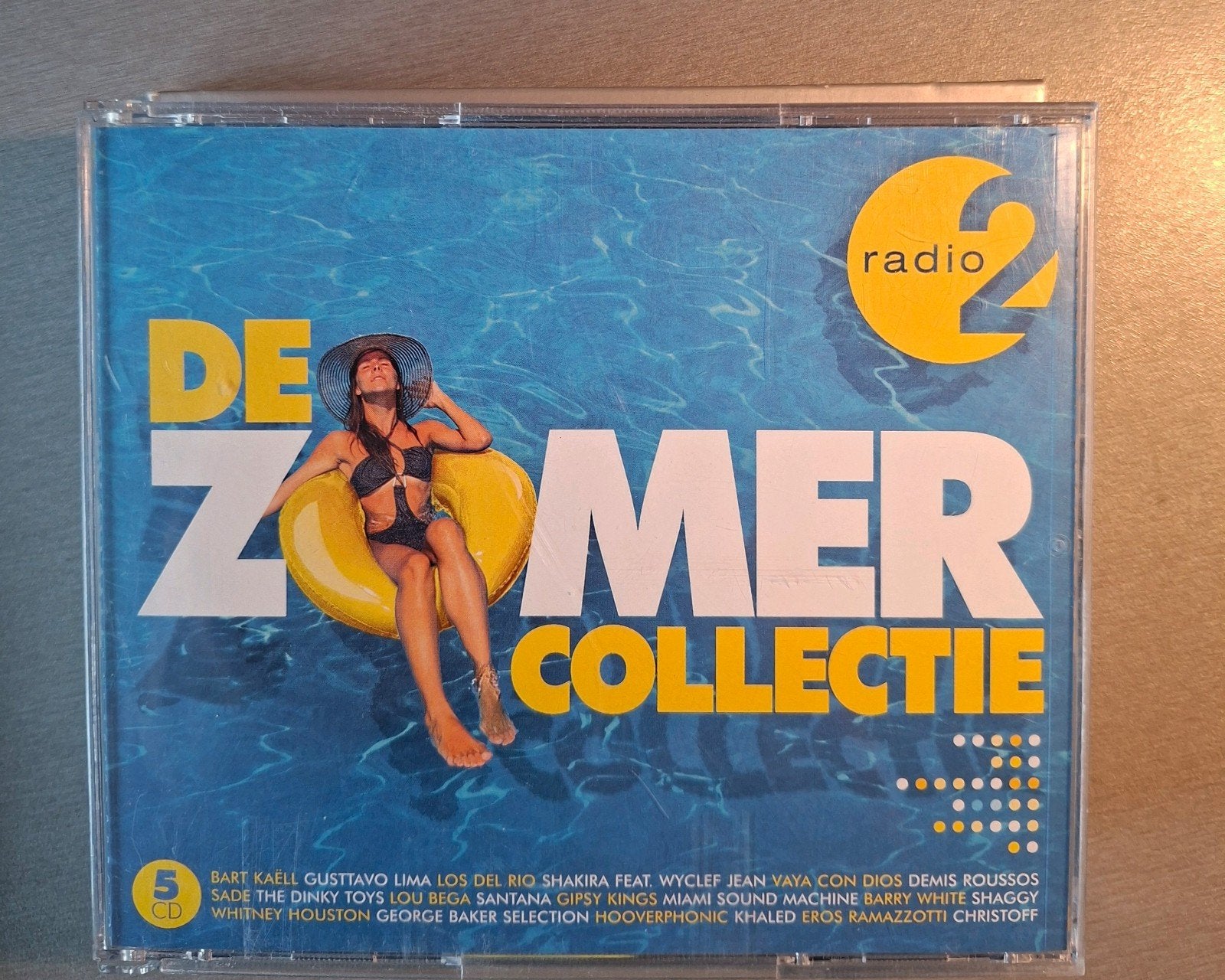 Boîte de 5 CD La collection d'été (Radio 2)., Enlèvement ou Envoi