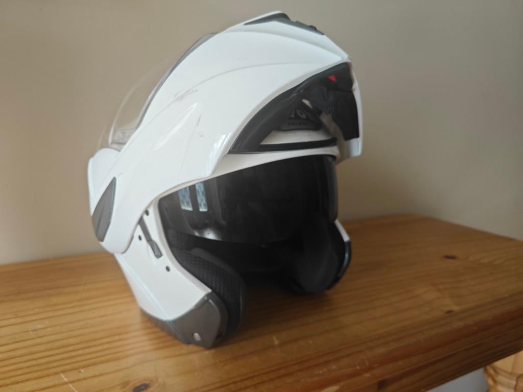 Casque moto modulable Airoh blanc – taille M, Enlèvement ou Envoi