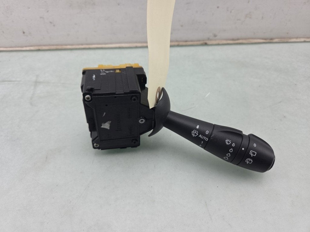 COMMODO ESSUIE-GLACE Renault Captur (2R) (01-2013/-), Autos : Pièces & Accessoires, Utilisé, Renault