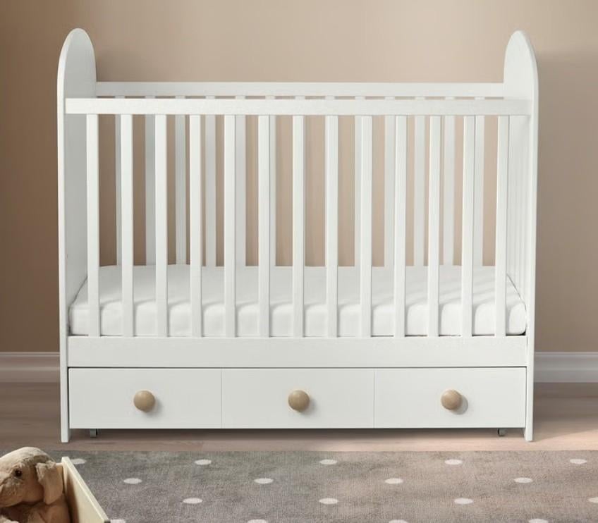 Te koop. Babybed, babymatras, matrasbeschermer, kussentje,.., Ophalen