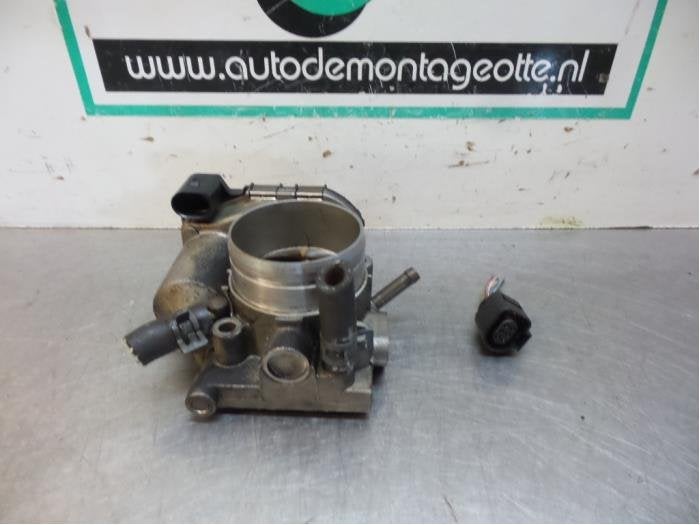 Boîtier accélérateur d'un Audi A3 (A3 96-), -, 3 mois de garantie, Audi, Utilisé