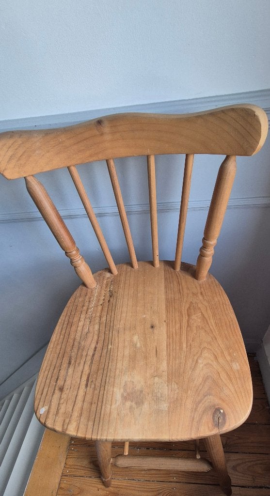 houten hoge stoel, Ophalen, Gebruikt, Bruin, Landelijk