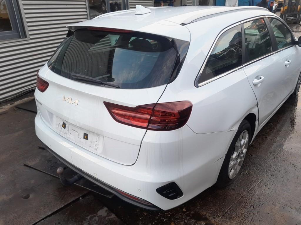 ACHTERLICHT RECHTS Kia Ceed Sportswagon (CDF) (01-2018/-), Gebruikt, Kia