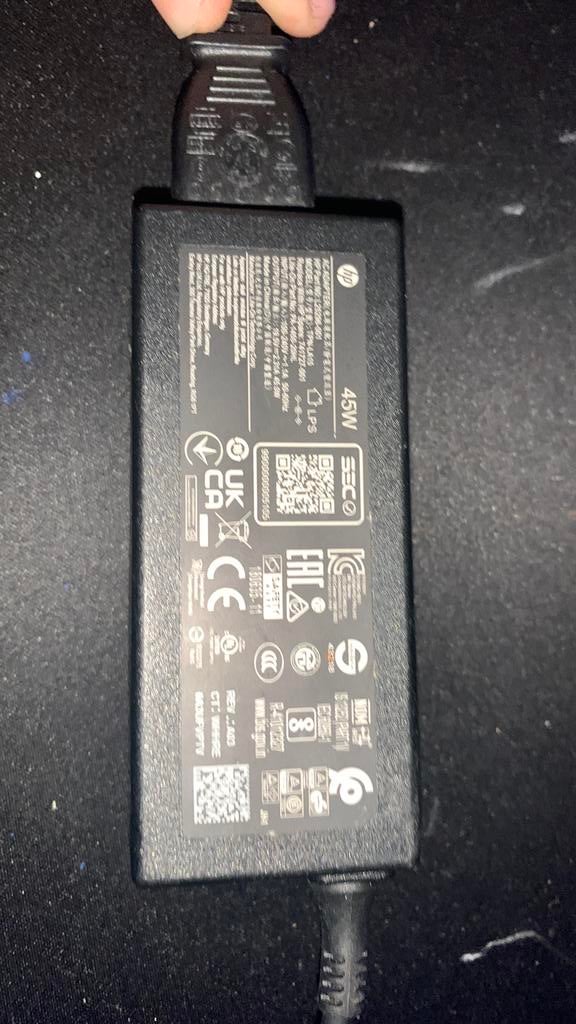 Hp laptop lader   kan vandaag opgehaalt worden, Computers en Software, Ophalen, Nieuw