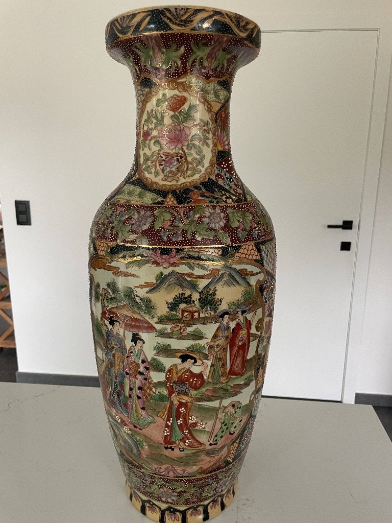 Chinese porseleinen vaas - Sastuma patchwork stijl, Antiek en Kunst, Ophalen