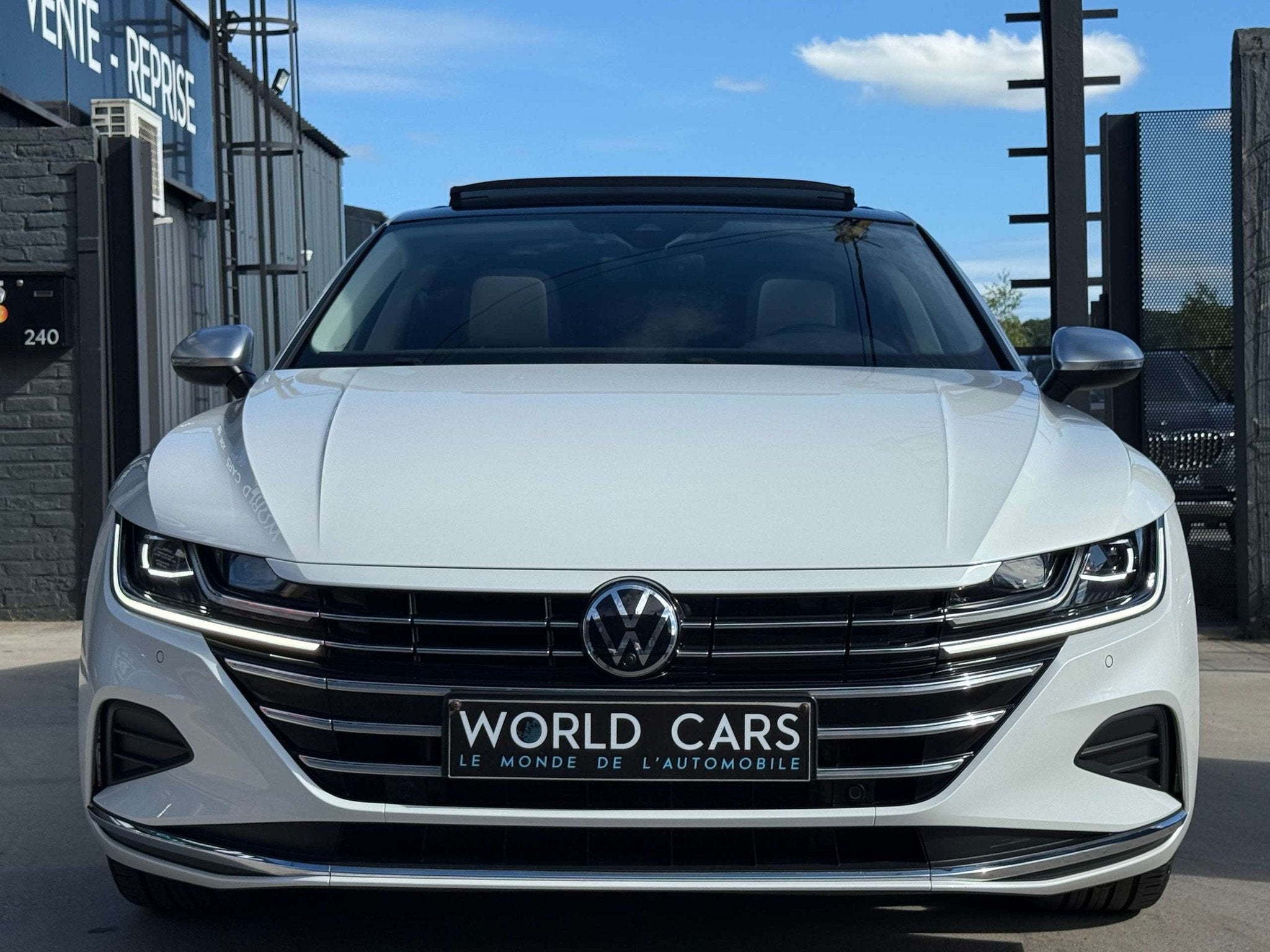 Volkswagen Arteon eHybrid 1.4 DSG TVAC TOIT PANO - COCKPIT -, Auto's, Arteon, Gebruikt, Euro 6, 4 cilinders