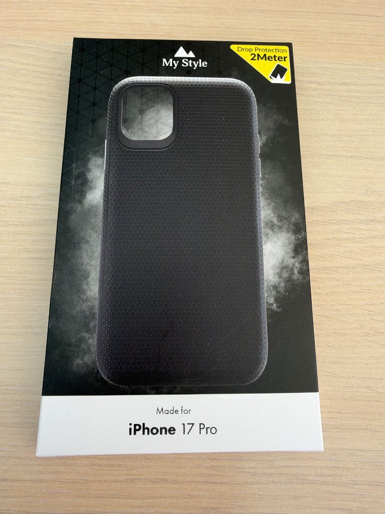 iPhone 17 Pro of 18 Pro hoesje - NIEUW, Kunststof, IPhone 17, Zwart, Nieuw