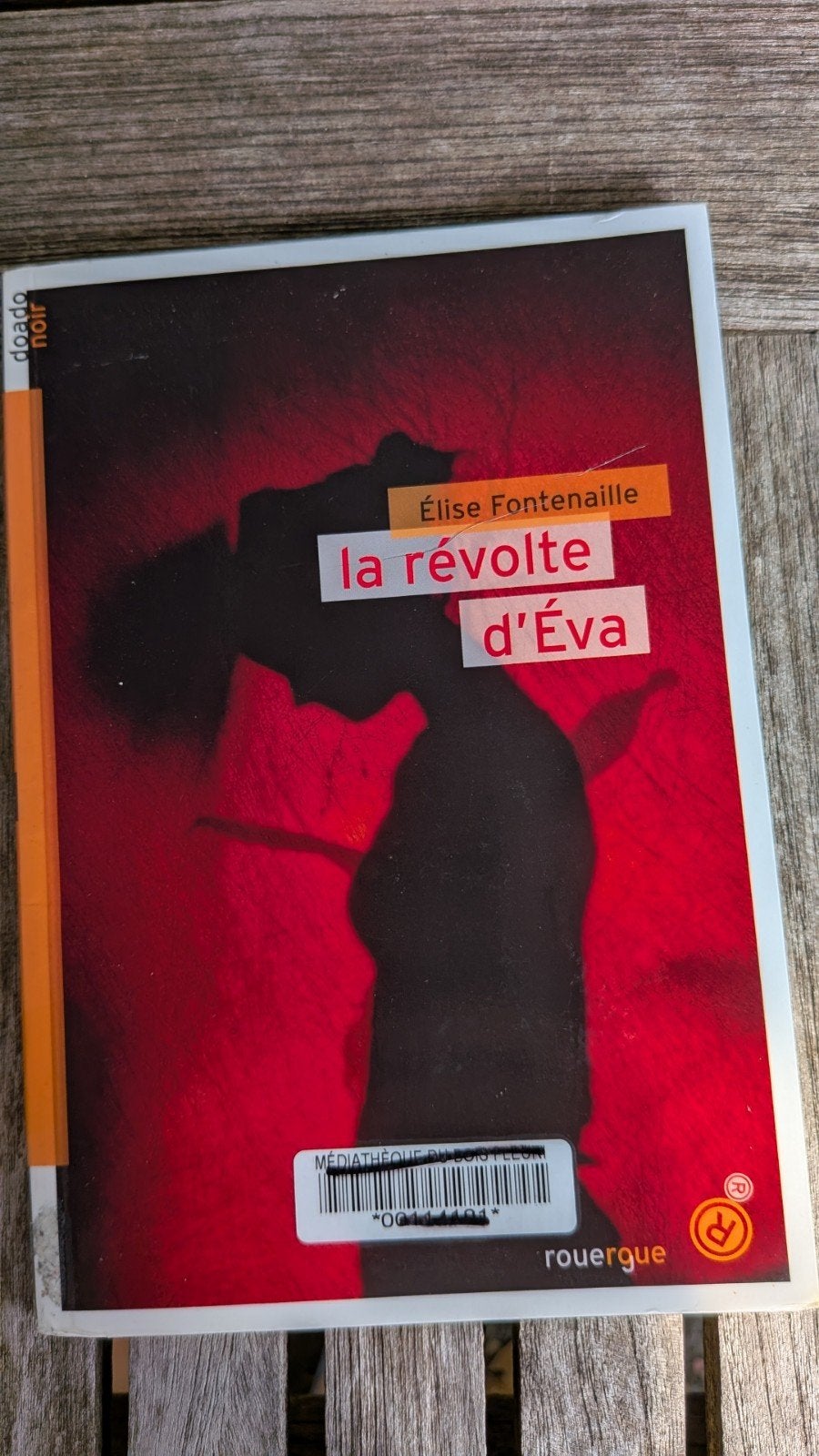 La révolte d'Eva, Livres