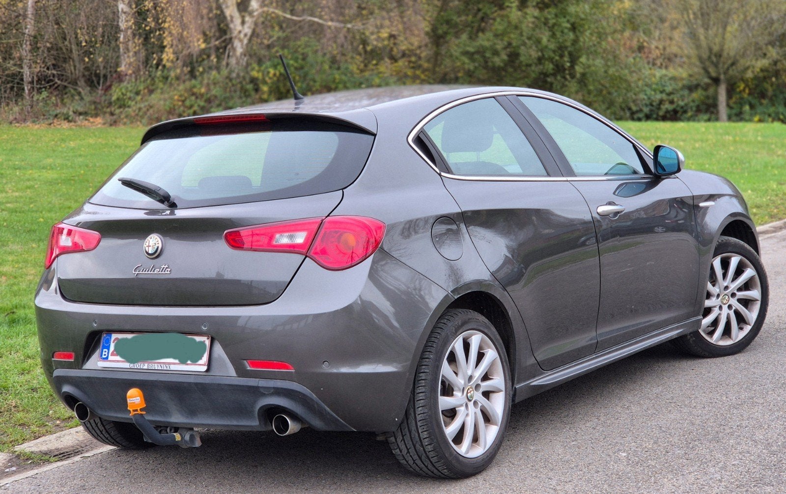 Alfa Romeo giulietta 20jtd 103kw 138mkm clima ctok 5500€, Autos, Euro 5, Boîte manuelle, 5 portes, Particulier