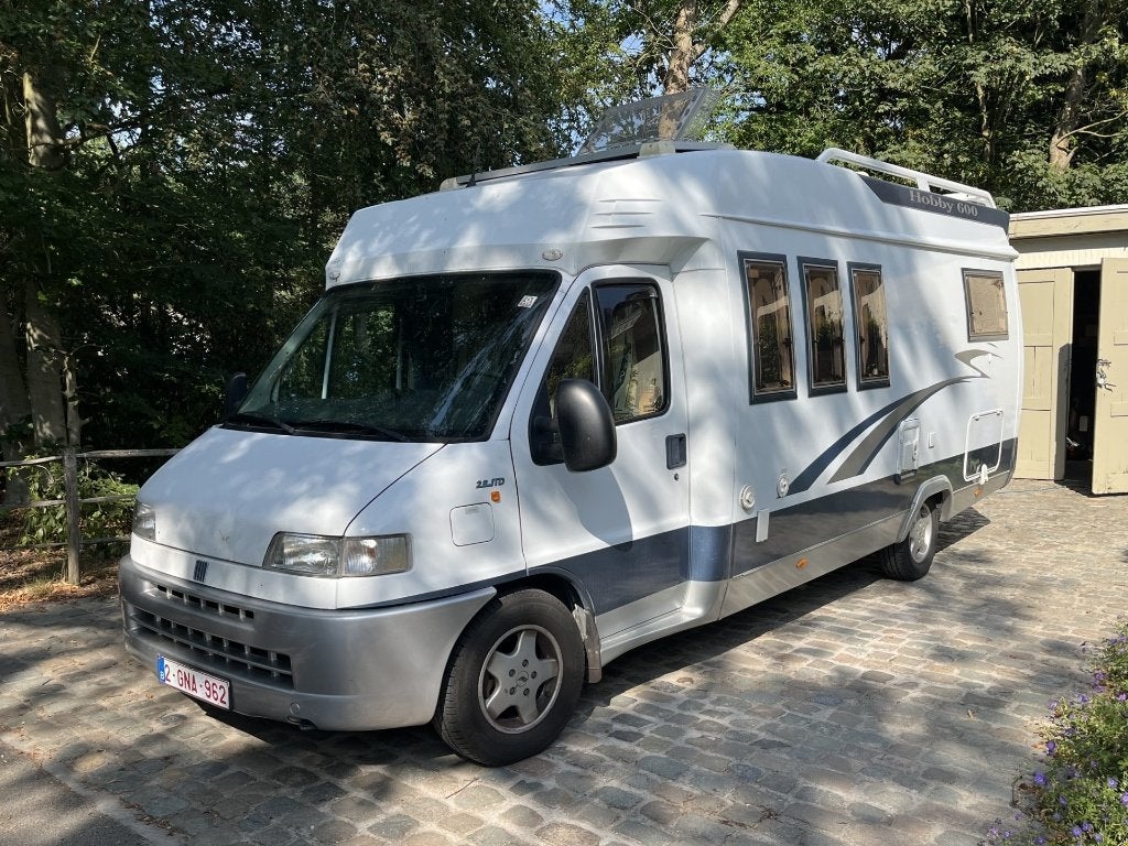 Camper hobby 600, Caravans en Kamperen, Fiat, Hobby, Luifel, 6 tot 7 meter