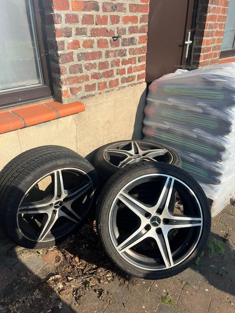 AMG velgen 19” met banden, Auto's, Mercedes-Benz, Bedrijf, Te koop