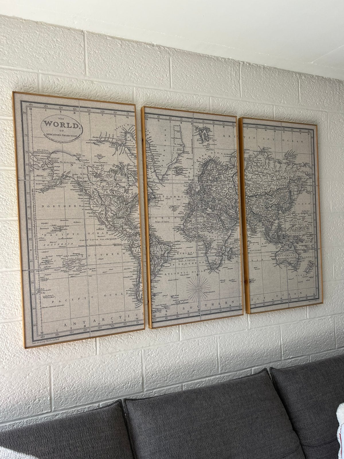 Maisons du monde decoration mur triptyque mappemonde, Enlèvement, Comme neuf, Bois