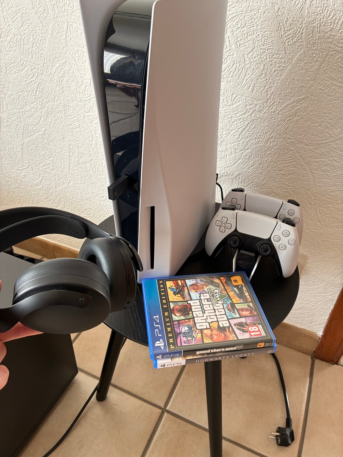Playstation 5 - Twee controllers, headset en 2 spelletjes, Games en Spelcomputers, Spelcomputers | Sony PlayStation 5, Ophalen