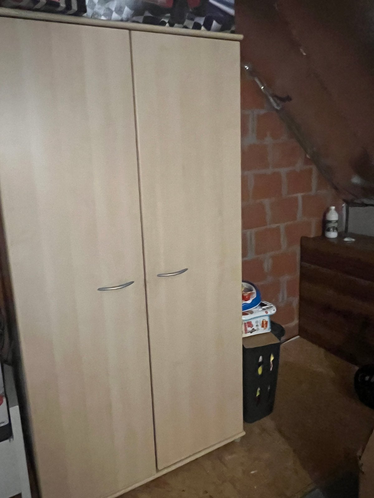 Kleerkast in perfecte staat, Huis en Inrichting, Kasten | Kleerkasten, Ophalen, Zo goed als nieuw