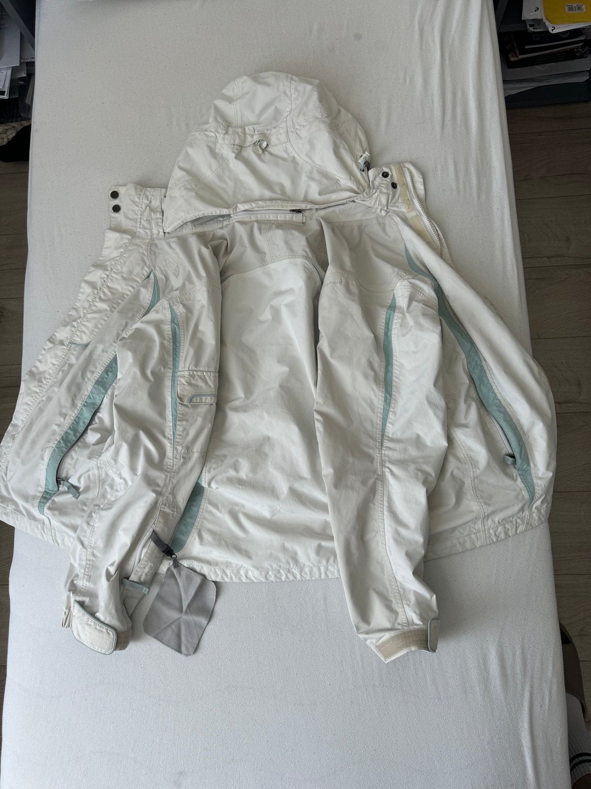 Coupe-vent The North Face - blanc cassé - jupe pare-neige, Envoi, Comme neuf, Taille 38/40 (M), Blanc