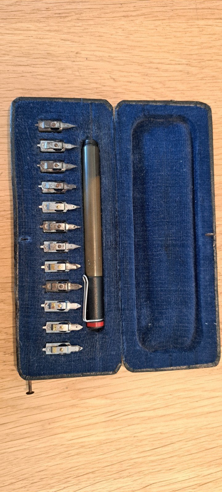Vintage Pelikan Graphos tekenpen met 12 penpunten, Ophalen, Gebruikt, Met doosje