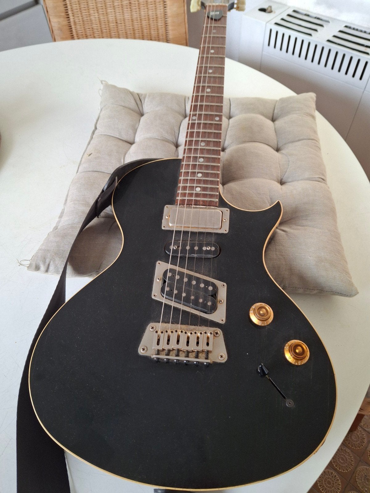Gibson Nighthawk 1996 USA, Musique & Instruments, Enlèvement, Gibson