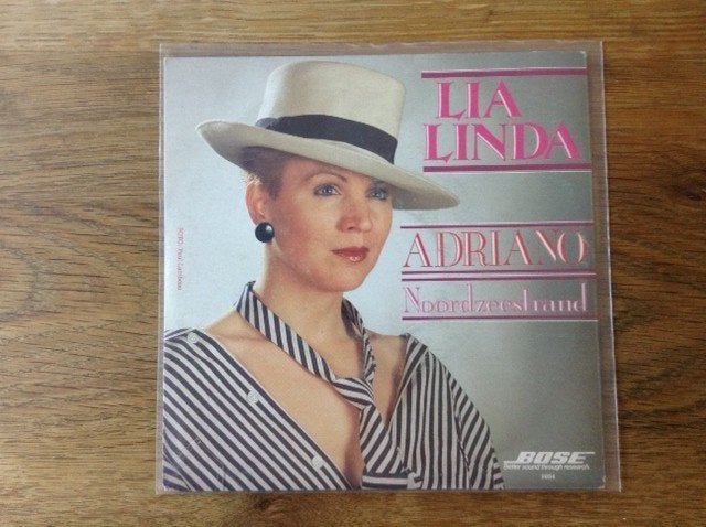single lia linda, 7 inch, Ophalen of Verzenden, Fotohoes, Nederlandstalig