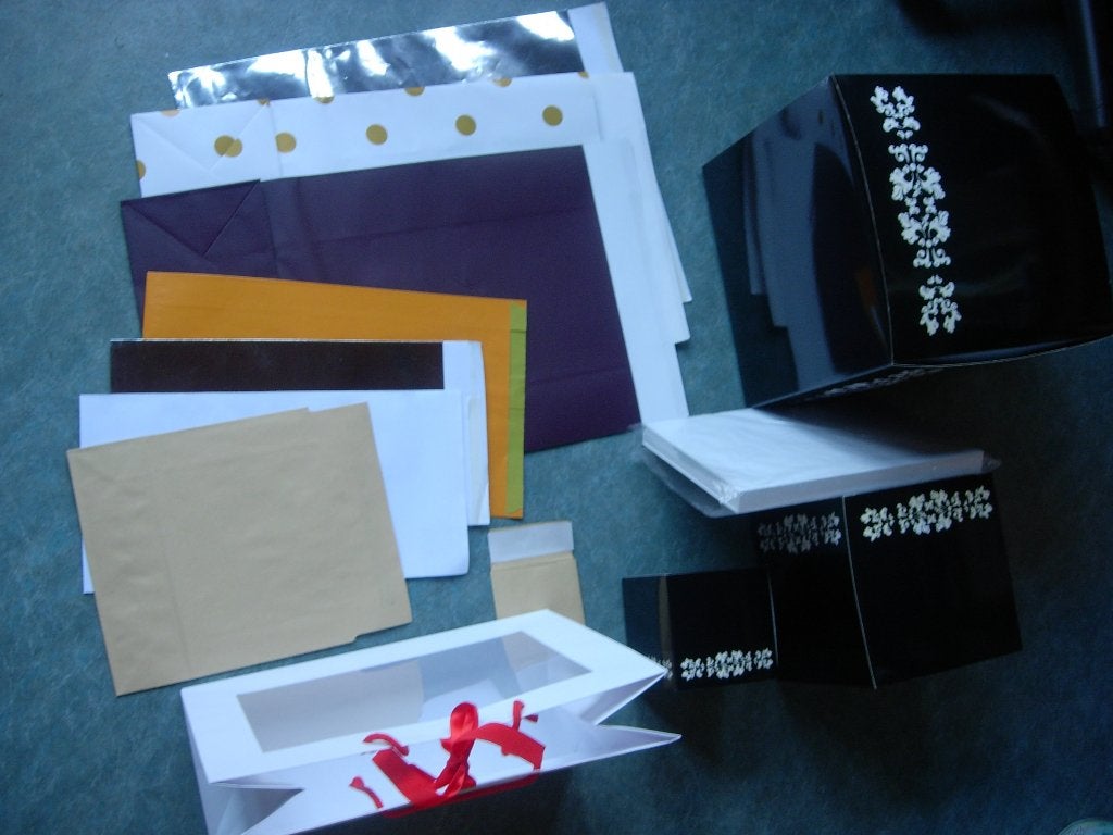 verschillende geschenkverpakkingen, Diversen, Cadeauverpakkingen, Nieuw, Cadeauzakje, Ophalen of Verzenden