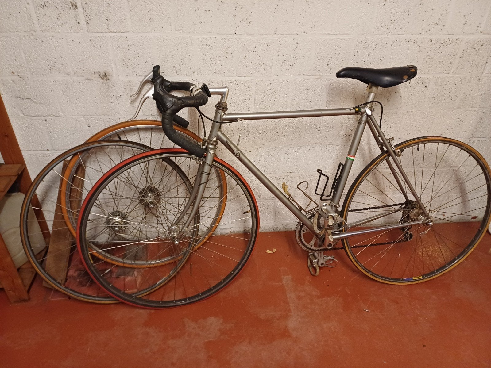 Lichtmetaalgrijze racefiets, Fietsen en Brommers, Fietsen | Racefietsen, Ophalen, 10 tot 15 versnellingen, Heren, Aluminium